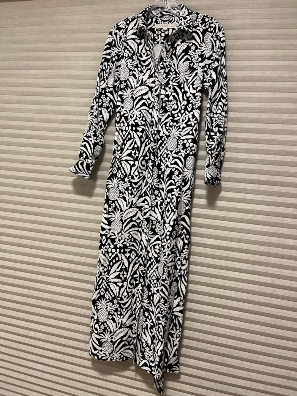 LOFT Black and White Linen Floral Maxi Shirt Dress size 0